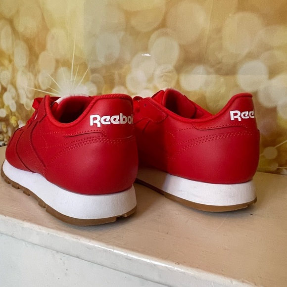 Reebok Classic Leather Low Vector Red Gum sneakers. 8.5 Men’s/10W - Picture 12 of 16